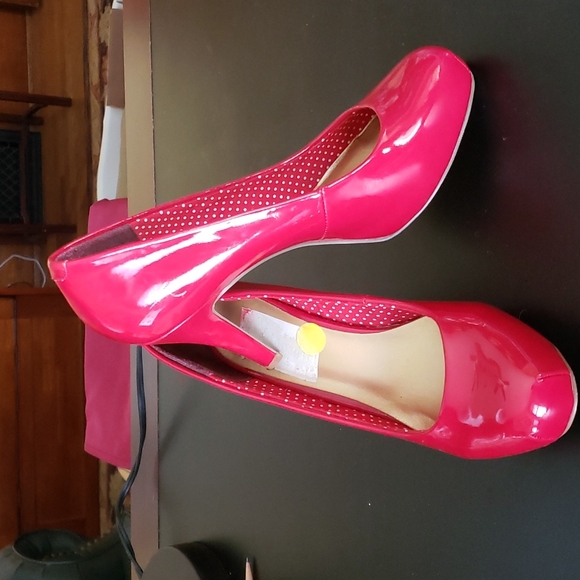 Madden Girl Shoes Madden Girl Red Patent Leather Platform Pumps